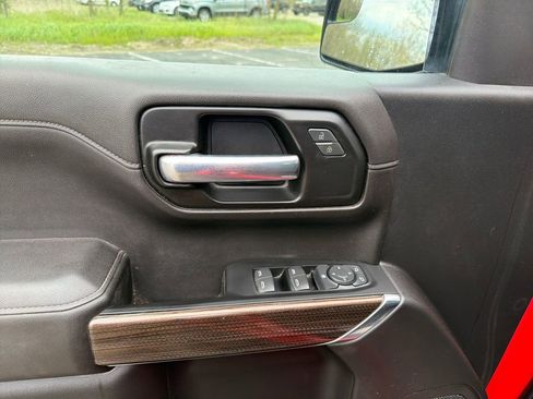Used 2022 Chevrolet Silverado 1500 LT Trail Boss w/ Bed Protection Package AWD/4WD image 17