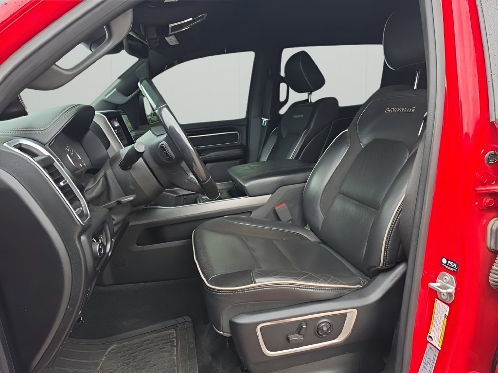 Used 2021 RAM 1500 Laramie AWD/4WD image 9