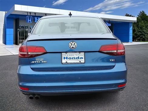 Used 2016 Volkswagen Jetta SEL w/ Lighting Package image 23