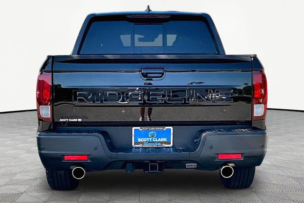 Used 2026 Honda Ridgeline Black Edition image 7