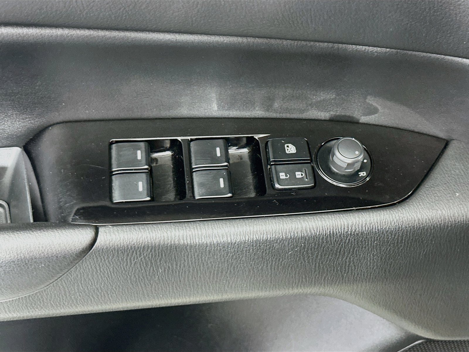 Used 2024 MAZDA CX-5 AWD 2.5 S w/ Select Package image 18