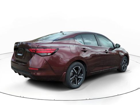 New 2025 Nissan Sentra SV image 4