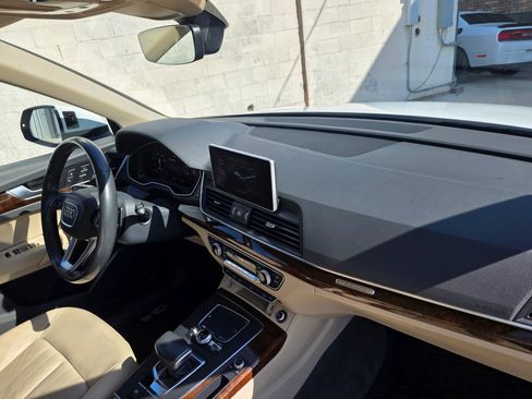 Used 2018 Audi Q5 2.0T Premium Plus w/ Premium Plus Package image 23