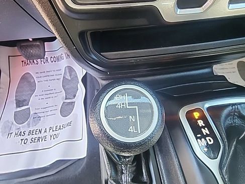 Used 2022 Jeep Wrangler Sport AWD/4WD image 19