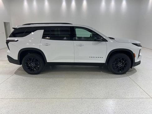New 2026 Chevrolet Traverse LT w/ Midnight/Sport Edition image 6
