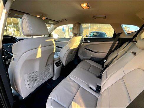 Used 2017 Hyundai Tucson SE Plus image 16