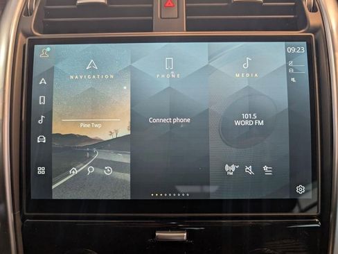 New 2026 Land Rover Discovery S AWD/4WD image 18