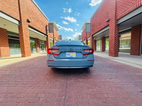 Used 2022 Honda Accord Sport image 5