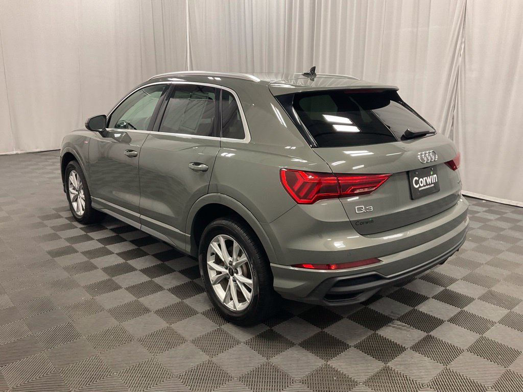 Used 2025 Audi Q3 2.0T Premium AWD/4WD image 8