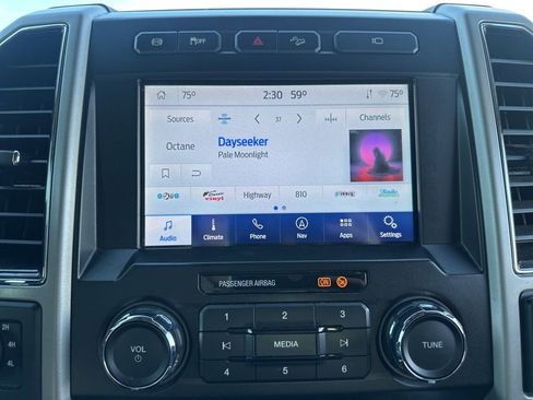 Used 2021 Ford F250 Lariat w/ Lariat Value Package image 34