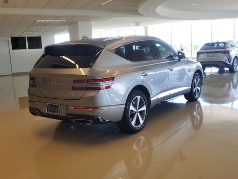 Used 2024 Genesis GV80 2.5T w/ Advanced Package AWD/4WD image 10