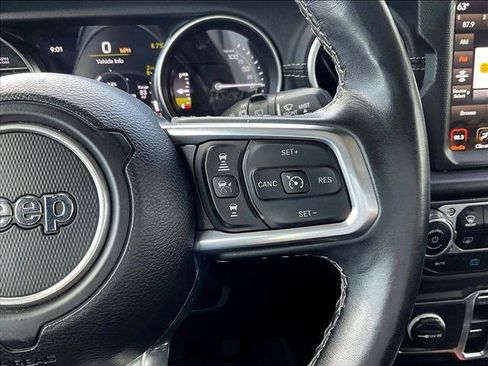 Used 2021 Jeep Wrangler Unlimited Sahara w/ Cold Weather Group AWD/4WD image 21
