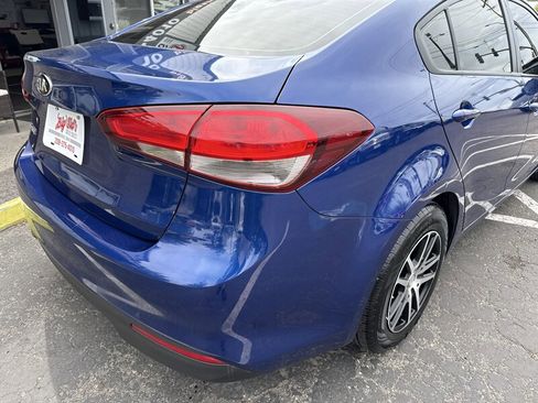 Used 2018 Kia Forte LX w/ LX Popular Package image 8