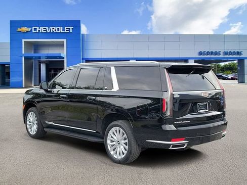 Used 2024 Cadillac Escalade ESV Luxury w/ LPO, Floor Liner Package image 3
