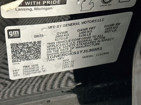 Used 2026 Chevrolet Traverse LT FWD image 12