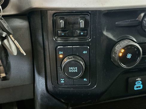Used 2024 Ford F350 XL w/ STX Appearance Package AWD/4WD image 19