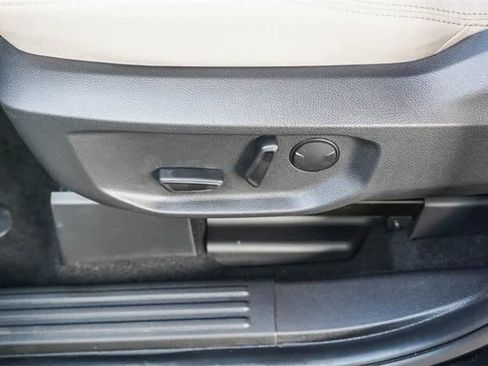 New 2024 Ford Ranger XLT w/ Equipment Group 301A High image 20