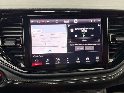 Used 2021 Dodge Durango SRT Hellcat w/ Technology Group image 23