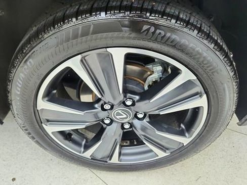 Used 2019 Lexus UX 200 FWD image 57