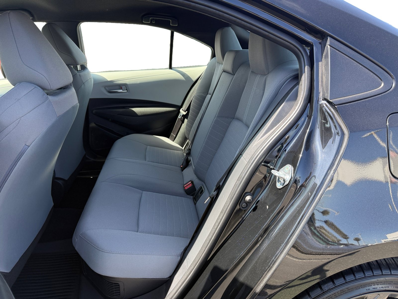 Used 2026 Toyota Corolla SE FWD image 16