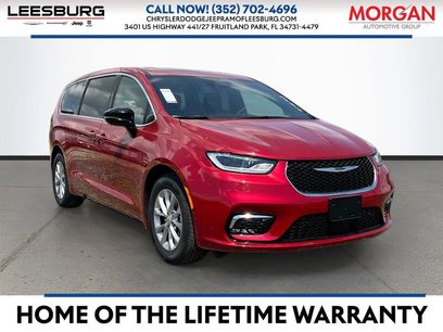 New 2026 Chrysler Pacifica Limited