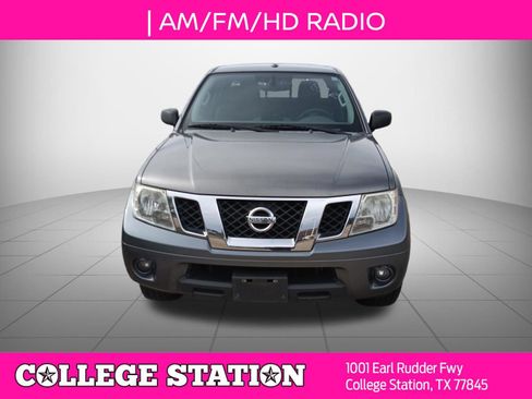 Used 2016 Nissan Frontier SV w/ SV Value Truck Package AWD/4WD image 5
