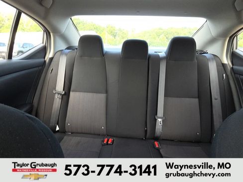 Used 2024 Nissan Sentra SV FWD image 25