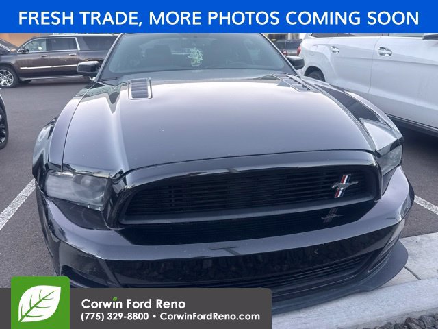 Used 2014 Ford Mustang GT Premium w/ Electronics Package RWD image 2
