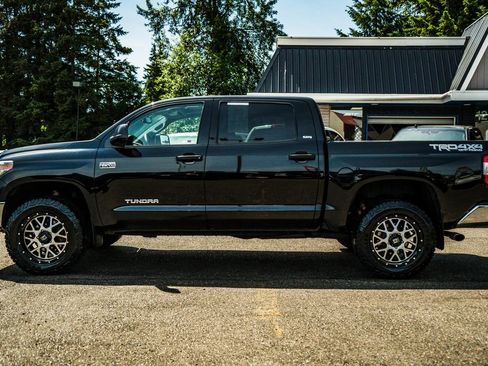 Used 2018 Toyota Tundra SR5 AWD/4WD image 22