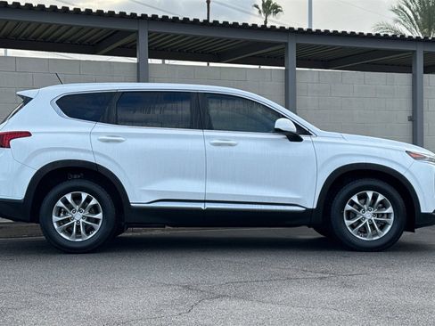 Used 2019 Hyundai Santa Fe SE image 6