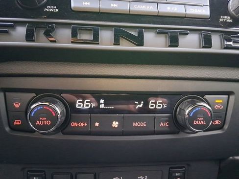 New 2026 Nissan Frontier SV image 4