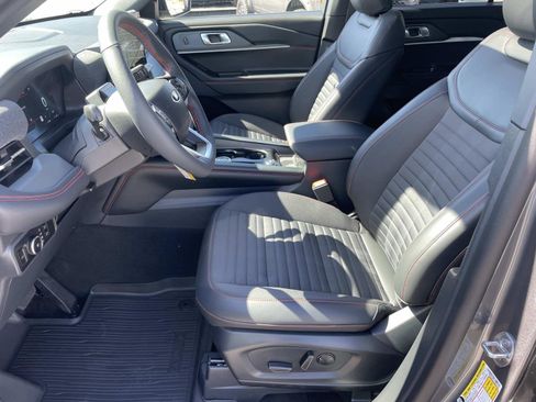 New 2026 Ford Explorer ST-Line w/ ST-Line Street Pack AWD/4WD image 10