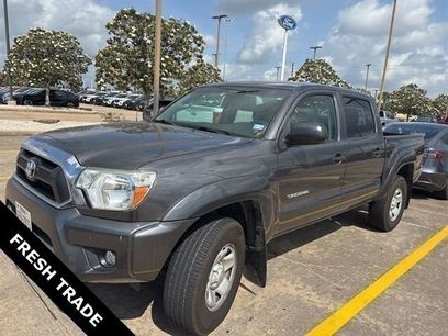 Used 2015 Toyota Tacoma PreRunner w/ SR5 Package