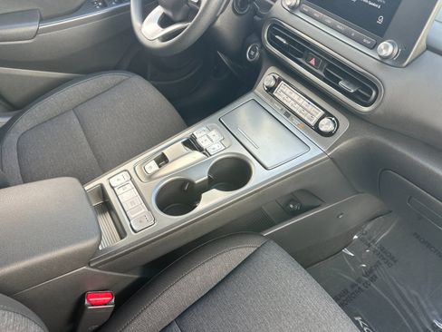 Used 2023 Hyundai Kona SE w/ Cargo Package FWD image 16