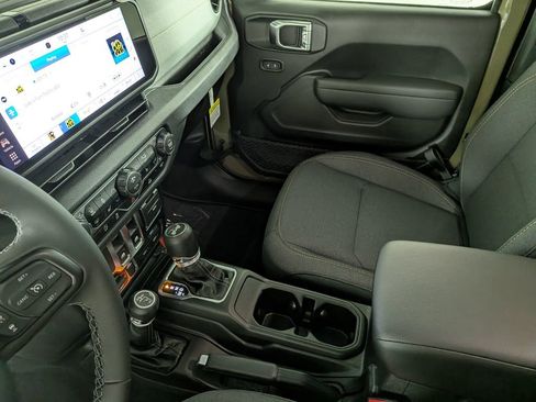 New 2026 Jeep Wrangler Sport AWD/4WD image 24