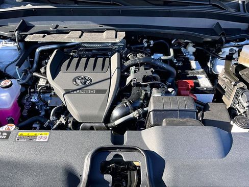 Used 2026 Toyota Grand Highlander Platinum image 17