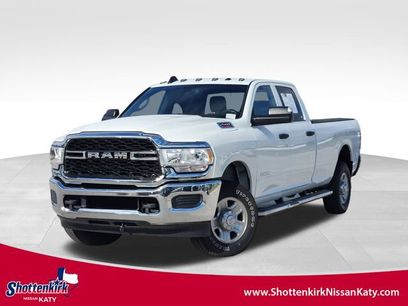 Used 2022 RAM 2500 Tradesman w/ Chrome Appearance Group