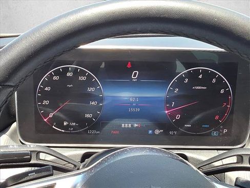 Used 2023 Mercedes-Benz C 300 Sedan image 10