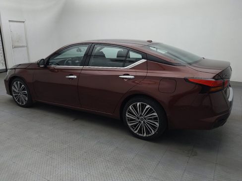 Used 2023 Nissan Altima 2.5 SL FWD image 3