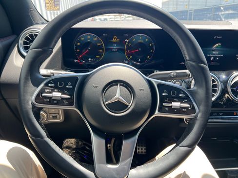 Certified 2023 Mercedes-Benz GLA 250 image 24