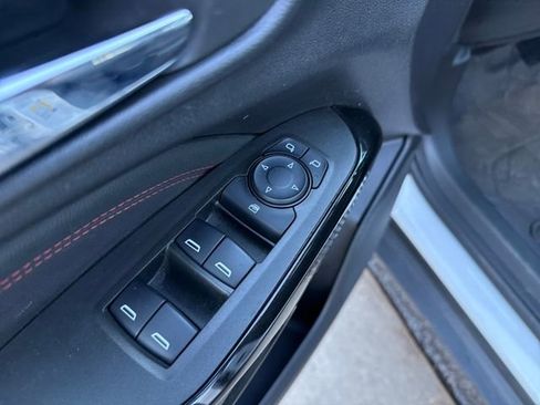 Certified 2024 Chevrolet Trax RS w/ Driver Confidence Package image 13