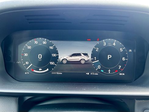 New 2025 Land Rover Discovery Dynamic SE image 34