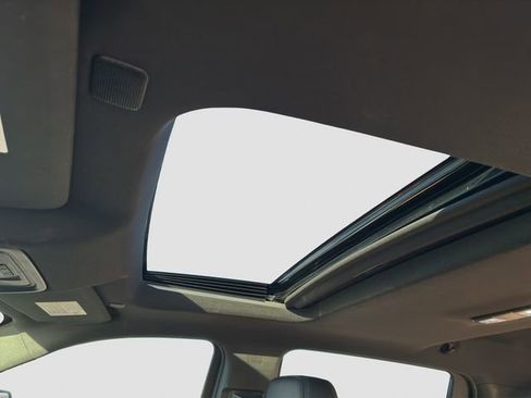 Used 2024 Chevrolet Silverado 3500 High Country w/ Technology Package image 30