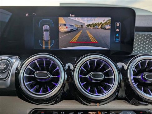 Certified 2025 Mercedes-Benz GLB 250 image 15