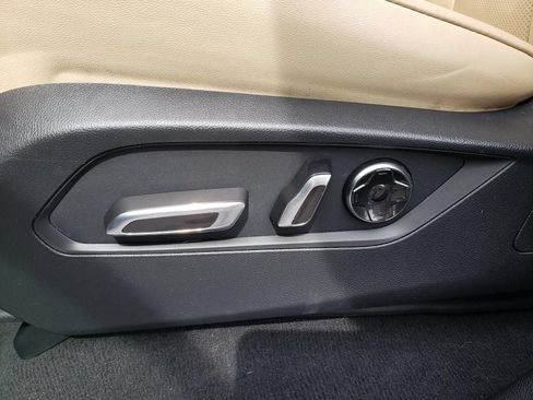 Used 2023 Acura MDX SH-AWD w/ Technology Package image 18
