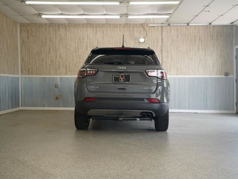 Used 2019 Jeep Compass Limited AWD/4WD image 8