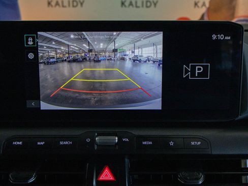 Used 2025 Kia K4 FWD image 6