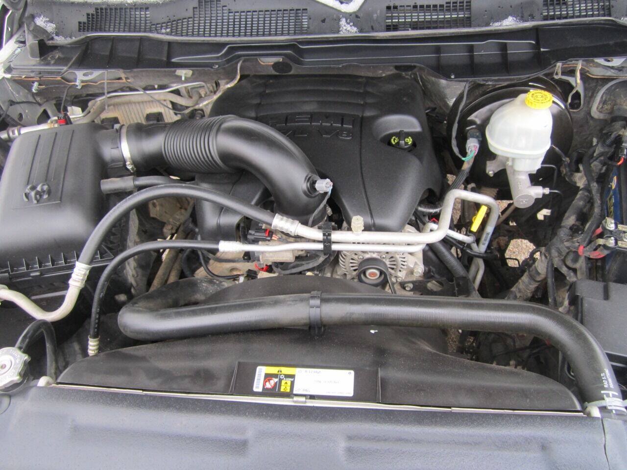 Used 2016 RAM 1500 Express RWD image 12