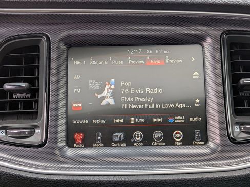 Used 2016 Dodge Challenger R/T Scat Pack w/ Leather Interior Group image 21