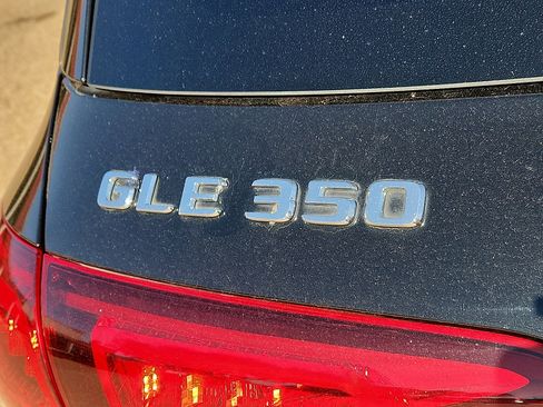 Used 2020 Mercedes-Benz GLE 350 4MATIC w/ Premium Package image 8